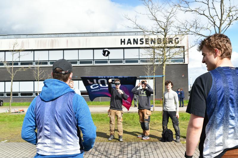 Tømrerelever med eux deltager i Ung Cup på Hansenberg