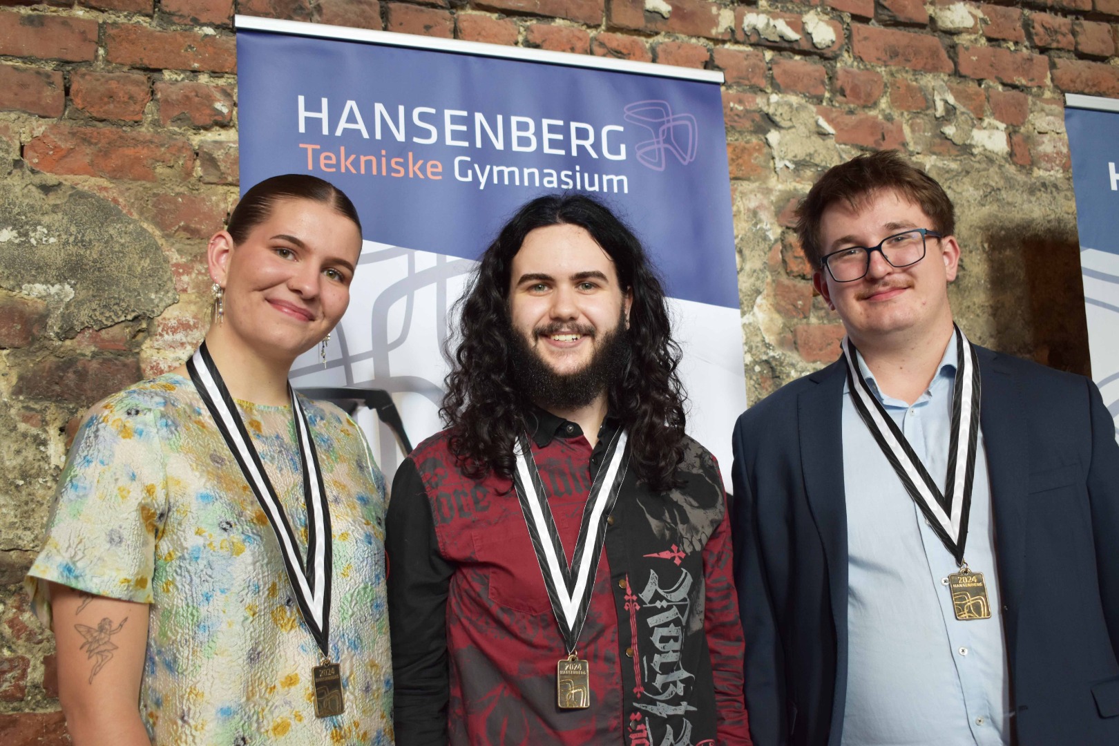 3 tidligere studenter fra HANSENBERG Tekniske Gymnasium modtager HANSENBERG-medaljen 2024 på Koldinghus